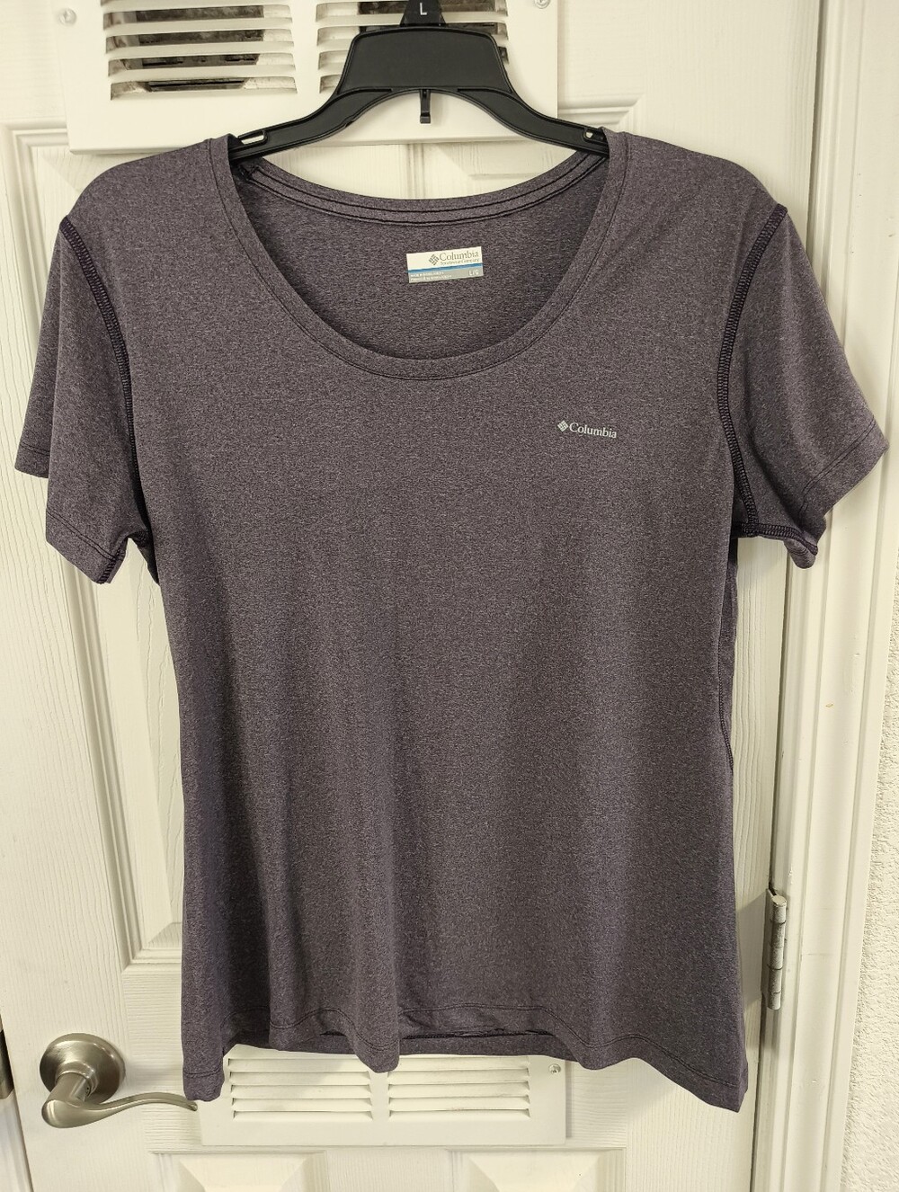 Columbia Women's Athletic Short-Sleeve Tee - Heathered  Purple M